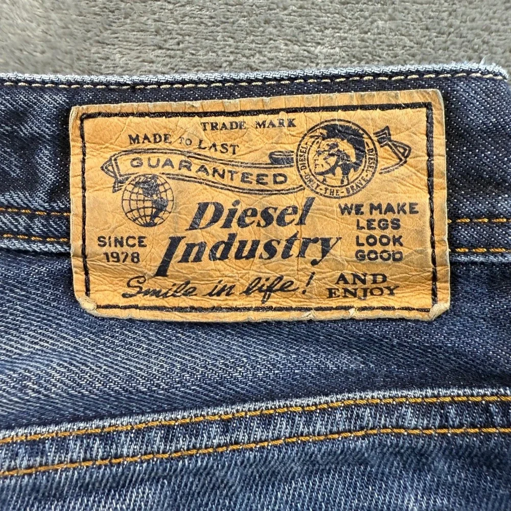 Diesel Men's Bootcut Jeans in Faded Blue Wash